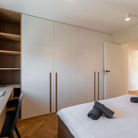 Canopy Apartment Ljubljana Buitenkant foto